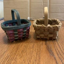 2 Vintage Hand- Woven Farmhouse Split Oak With Bentwood Handle Baskets Cute