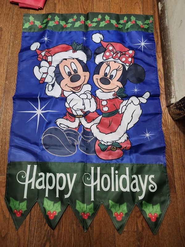 Rare Walt Disney World Santa Mickey Mouse And Minnie Mouse Holiday Flag NWOT