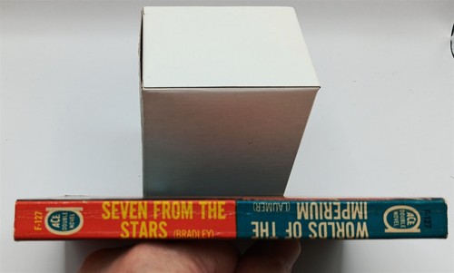 VINTAGE 1962 ACE DOUBLE F-127 7 FROM THE STARS/WORLDS OF IMPERIUM/MZB/ VFN+/NM - Picture 3 of 6