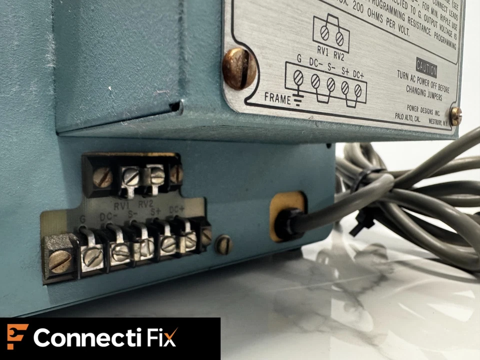 Fuente de alimentación CC regulada Power Designs 3650S - Excelente estado Foto 4 de 4