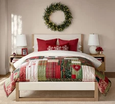 Holiday Love Reversible Quilt King/Cal. King