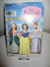 NIP Simplicity 0616 Disney Princess Costume 3 Versions Size A: 3-8