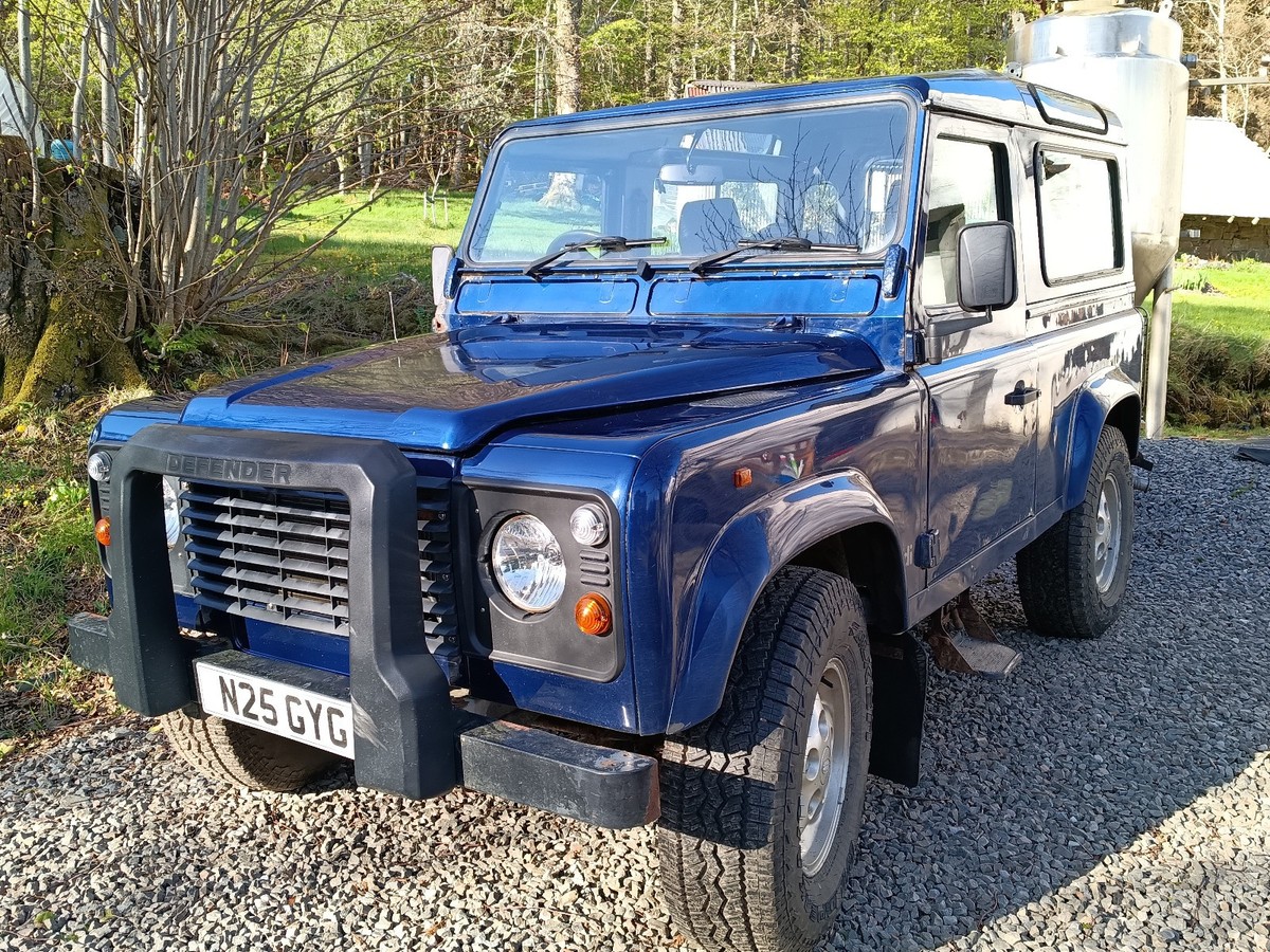Land Rover Defender