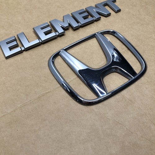 HONDA ELEMENT 2003 - 2008 rear left trunk emblem badge OEM Factory Genuine CLEAN - Picture 2 of 4