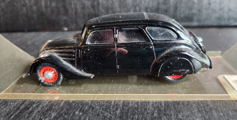 MOLUBRAY 1935 PEUGEOT 402 РЕДКАЯ ФРАНЦУЗСКИЙ СДЕЛАНО ВИНТАЖНЫЙ 1:43 ЛИТОЙ ЧЕРНЫЙ IOB - Изображение 3 из 4