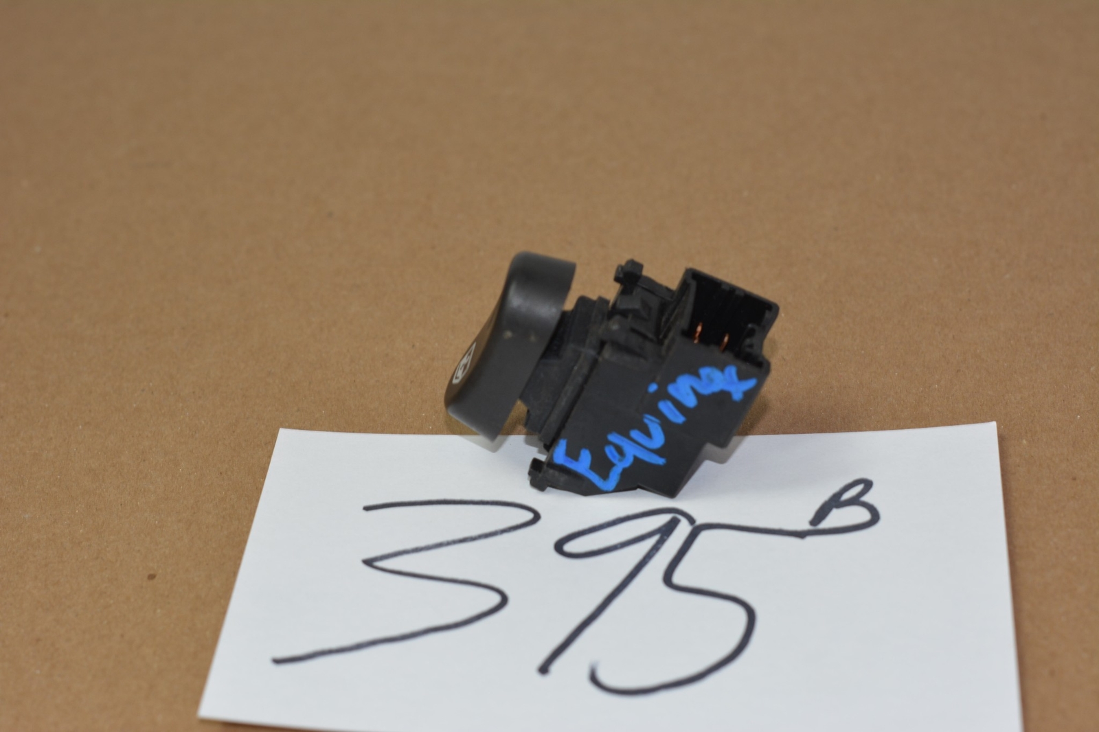 05 Chevrolet Equinox Window Switch USED #395B