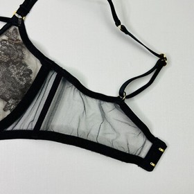 Agent Provocateur Demelza Black Bra 32D Strappy Front Semi Sheer Sexy Underwire