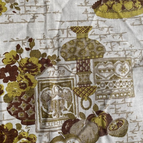 Vintage MCM Window Valance / Curtain Topper w/ Matching Table Square - Picture 6 of 9