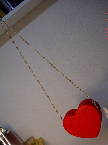 Red Heart Shape Shoulder Cross Body Purse Francesca's New with Tag - Picture 7 of 9