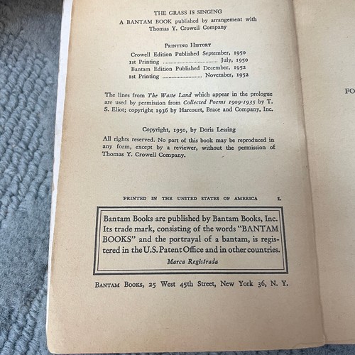 The Grass Is Singing Classic Paperback Book by Doris Lessing Bantam Books 1952 - Picture 8 of 12