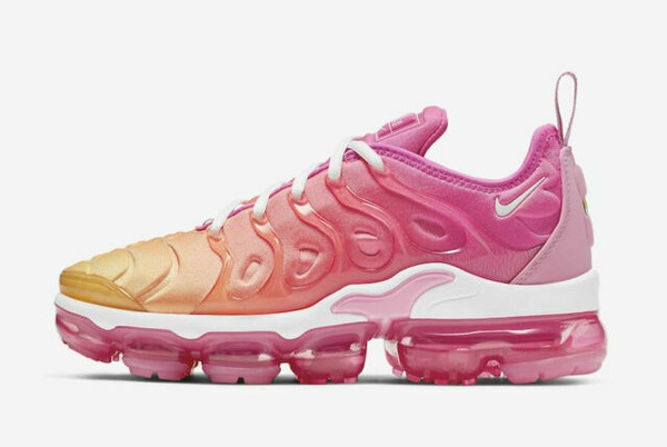 vapormax plus sunset women's