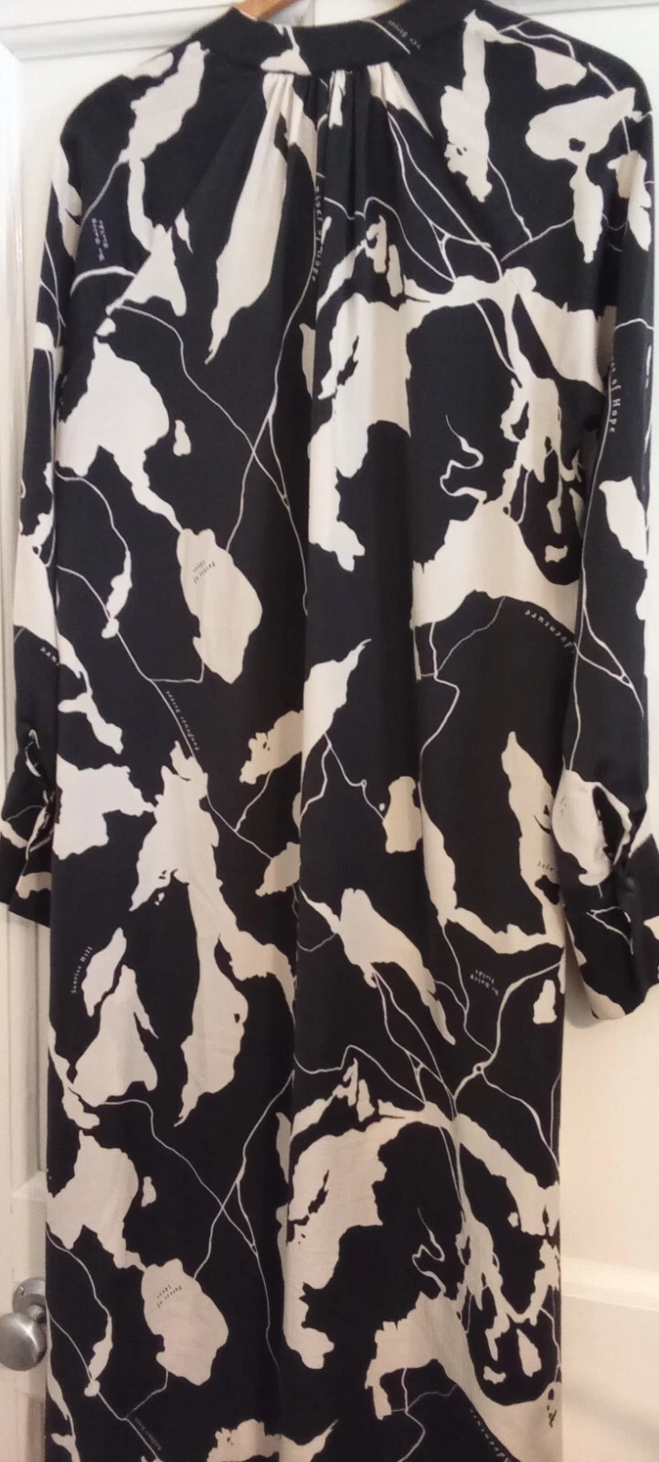 OFF WHITE Abito Camicia H&M Taglia XS Lungo Stampa Mappa Off Bianco E Nero 12 14