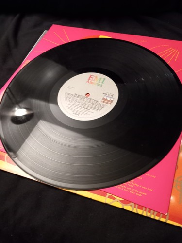 Red Hot Chili Peppers - Uplift Mofo Party Plan - AML3125 - Picture 6 of 6