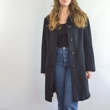 fully lined mid length vintage jones new york...