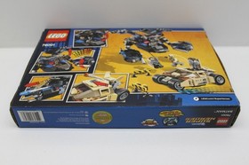 NISB LEGO DC Comics Super Heroes: The Bat Vs. Bane: Tumbler Chase (Item# 76001)