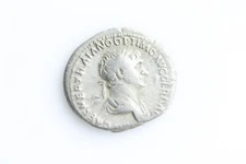 Trajanus - Denarius - Silver - P M TR P COS VI P P S P Q R