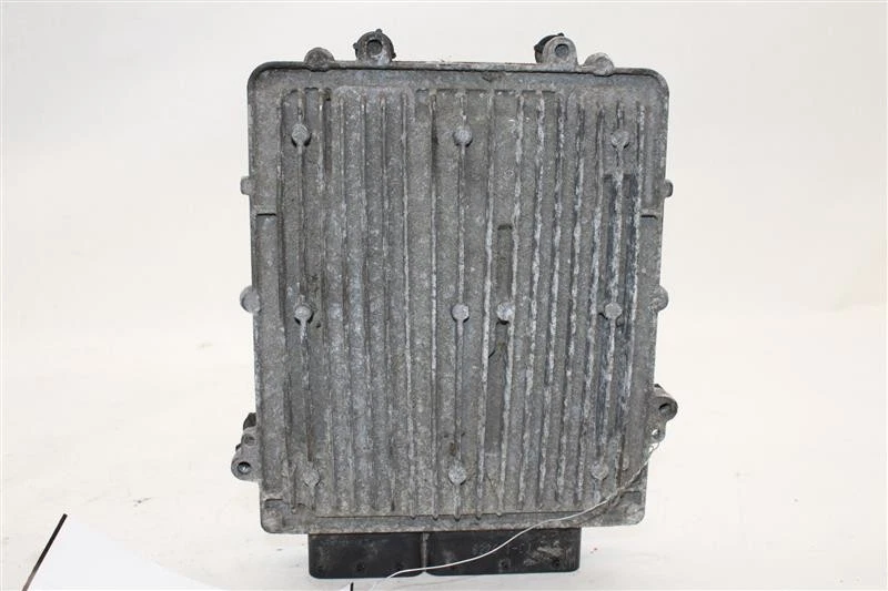 ECU ECM COMPUTER E250 Van CLS400 CLS550 E300 E350 E400 E550 15-19 1353943 Foto 2 de 4