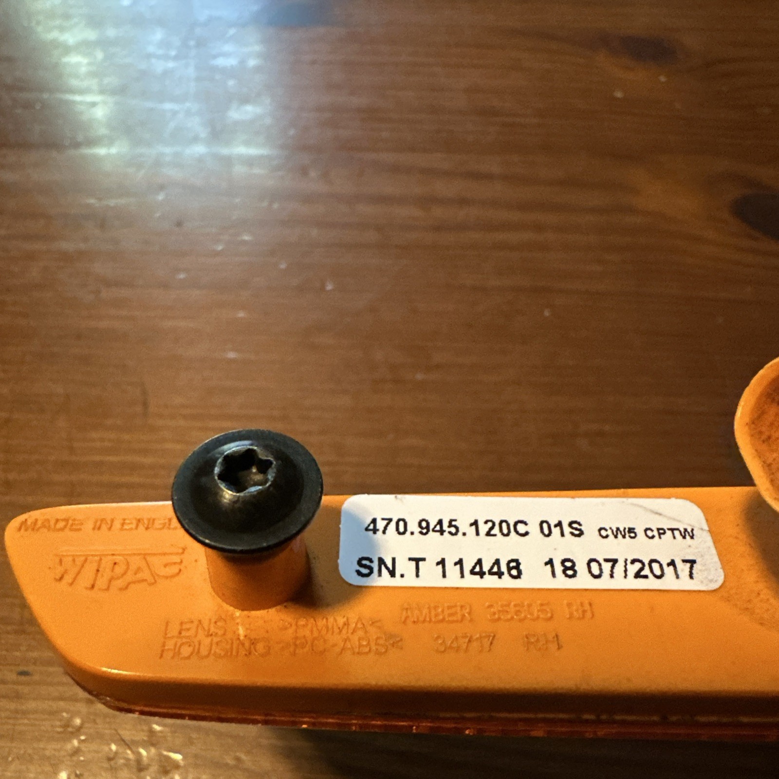 Lamborghini Huracan OEM right SIDE Marker Light 