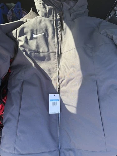 Nike 550 Duck Down Parka Football NFL Issued Jacket Grey DJ6526-060 Size M NWT - product listing photo