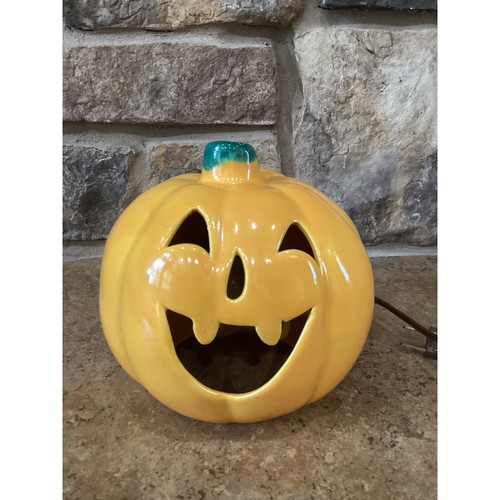 Vintage Ceramic Jack-O-Lantern Pumpkin Lamp Halloween Underwriters Laboratories