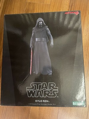 Kylo Ren - Kotobukiya Artfx+ 1/10 Scale pre-painted model kit