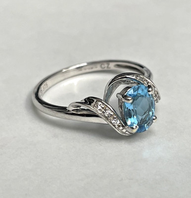 Ring 9 kt Weißgold Topas Steine massiv Band Punze UK Größe L 1/2