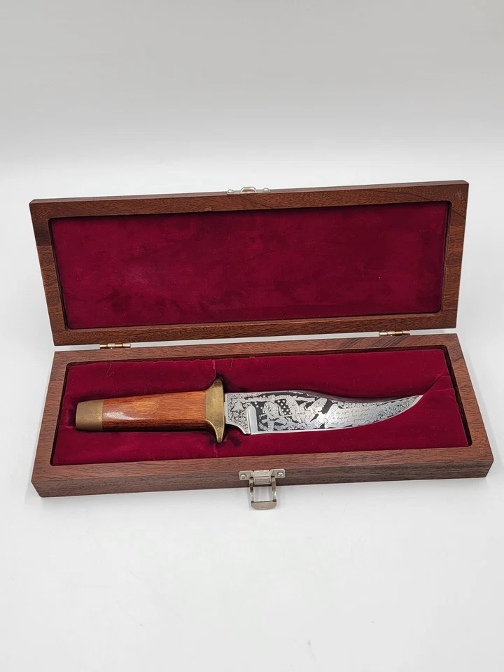Faca rara Schrade 1976 Bicentenário NRA Bowie mostrando "American Patriot" #1126 - Imagem 4 de 4