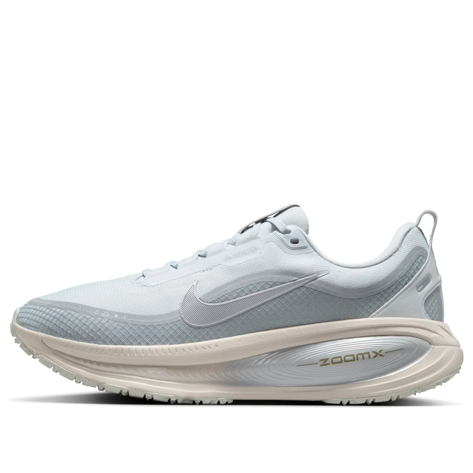 Men's 8.5 10 10.5 Nike Vomero 18 GORE-TEX Waterproof HQ7001-003 No Lid