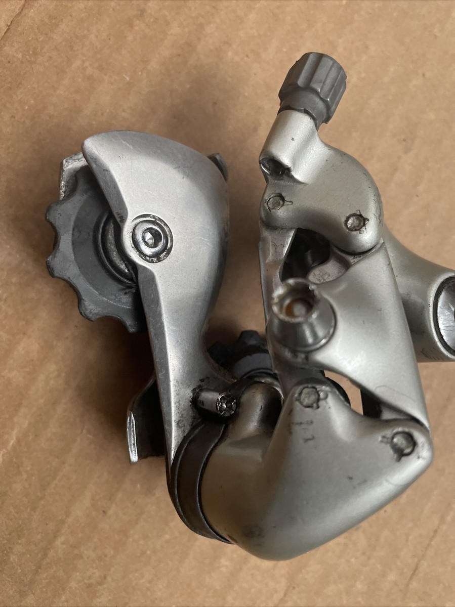 Vintage Shimano 105 Rear Derailleur Rd-1056 8 Speed 8sp Vintage Shimano 105 Rear Derailleur Rd-1056 8 Speed 8sp