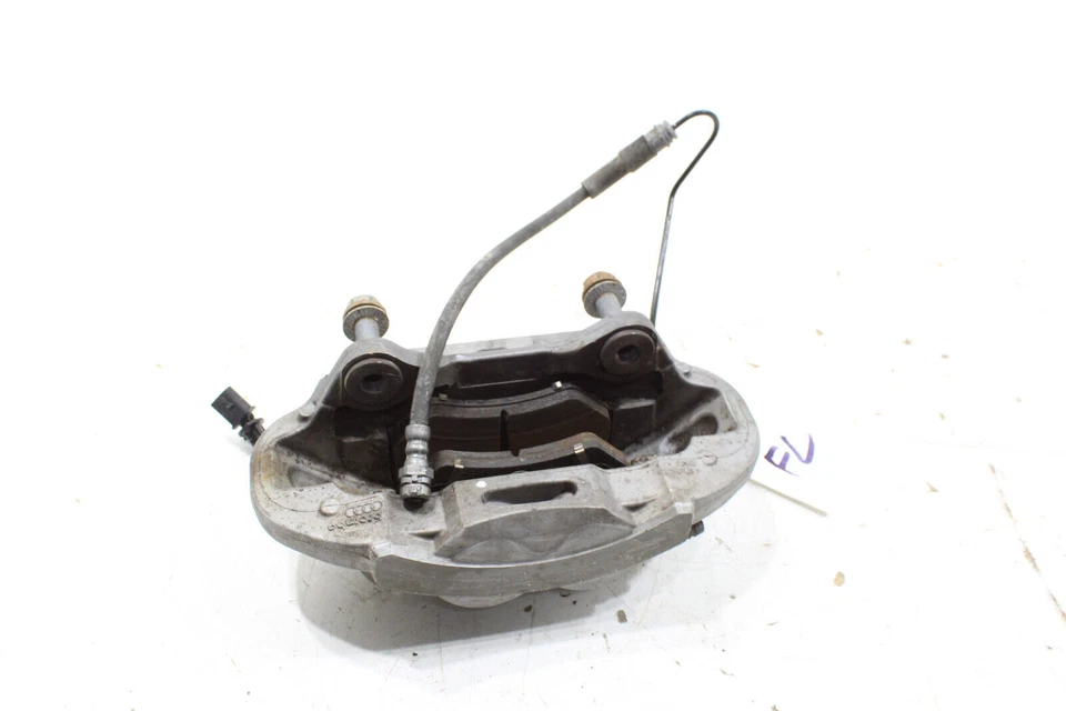PINZA DE FRENO DELANTERA IZQUIERDA AUDI Q5 2020-2023 OEM Foto 3 de 4