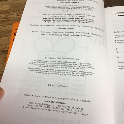 ANTHOLOGY OF CHESS COMBINATIONS By Chess Informant Hardcover 1998 LL1 - Picture 4 of 7