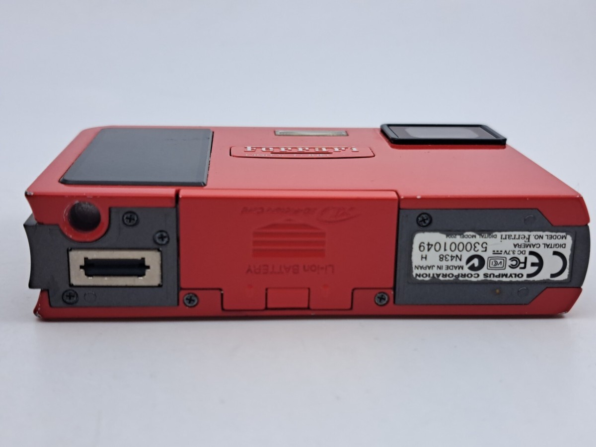 OLYMPUS Ferrari DIGTAL MODEL 2004 Limited Edition Digital OLYMPUS Ferrari DIGTAL MODEL 2004 Limited Edition Digital