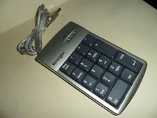 Kensington 33006 Pocket KeyPad w/ 2 port USB Hub. Wired USB Number Pad
