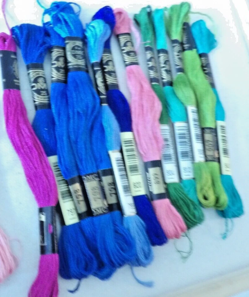 Lot 32 Embroidery Floss Packs...new in packages (12-2) - Image 3 of 4