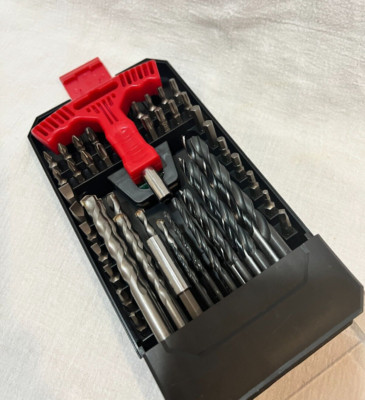 50 Piece Drill Bit & Drive Bit Set w/T handle Hyper Tough