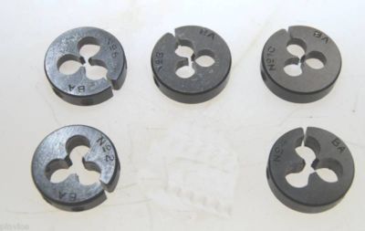 Vis Machine à Fente (Cheese Head) En Acier - Filetages 2BA, 4BA, 8BA, 3/16 BSF - Différentes Longueurs & Finitions