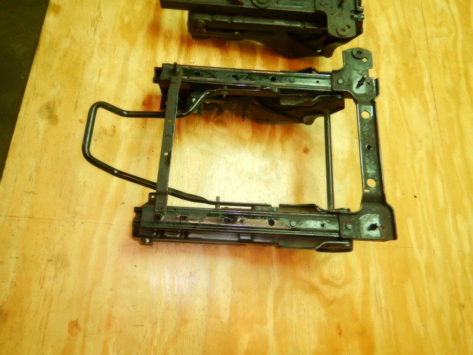 Jeep Wrangler TJ 9702 Front Folding Seat Bracket Riser Slider Pair RH LH eBay
