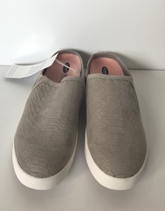 dr scholl's slip on sneakers grey