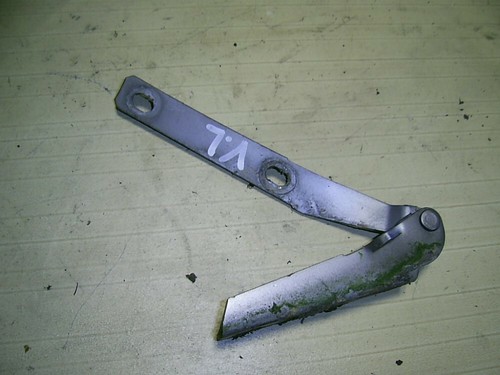 Fiat Uno MK1 45 S, 1.0 146 A Scharniere Motorhaube vorne links