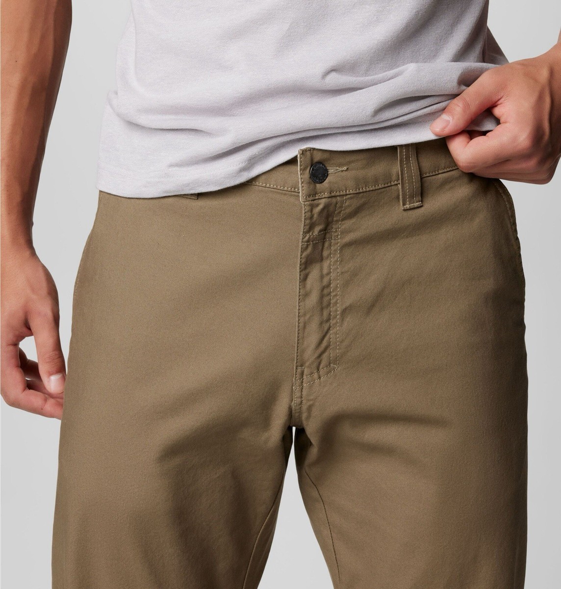 Columbia Flex ROC Men's Athletic Khaki Pant Regular Fit