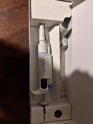 Waver Micropipette Adjustable 100-1000 µl TR-0018