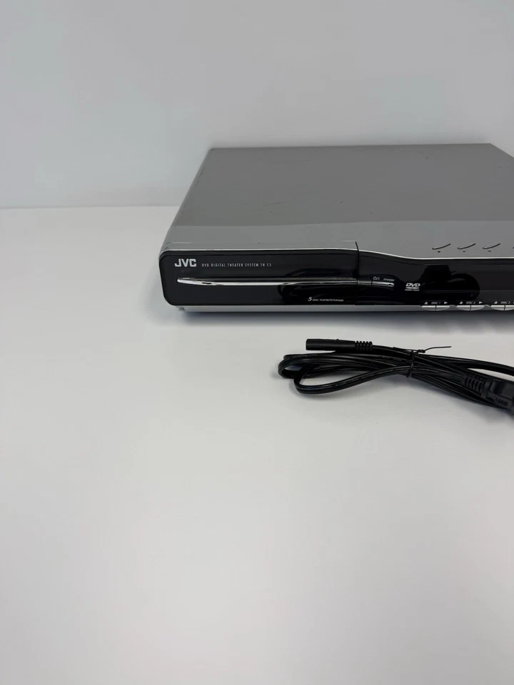 JVC XV-THC5 120V 5 Disk Home Theater DVD Player/Receiver Silver Tested No Remote - Image 2 of 4