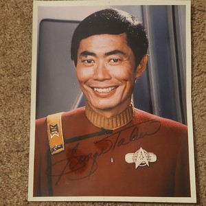 Star Trek VI The Undiscovered Country Hikaru Sulu Photo Signed by George Takei