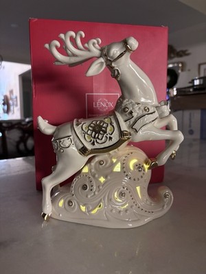 Lenox Florentine & Pearl Reindeer Light Up Figurine New In Box Christmas Decor