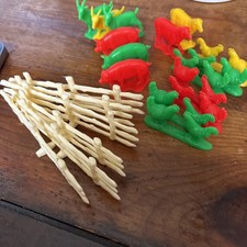 TIM MEE PLASTICS VINTAGE TOY LOT FARM ANIMALS CHICKENS, sheep goats pigs fence
