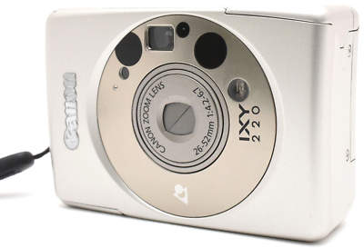 CANON APS カメラ IXY220 500x0.jpg