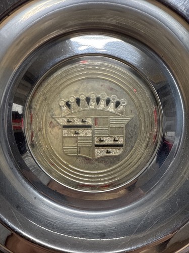 1957 Cadillac Eldorado Sombrero HubCap 15" Caddy Wheel Cover 50’s Mercury Bomb - Foto 14 di 24
