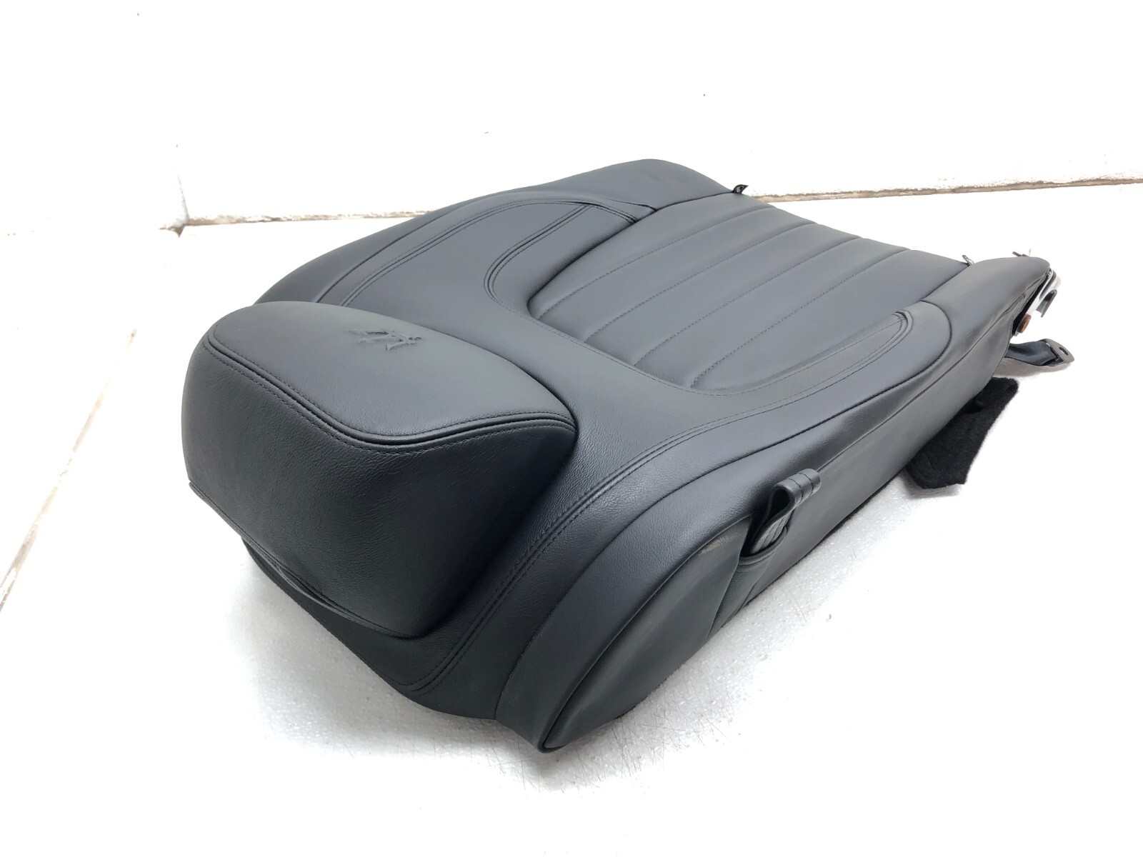 2014-2018 MASERATI QUATTROPORTE RIGHT PASSENGER REAR UPPER SEAT CUSHION PAD OEM