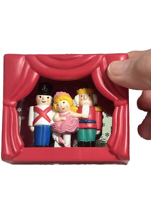 Avon Gift Collection Storybook Classic THE NUTCRACKER Light-Up  Holiday Ornament