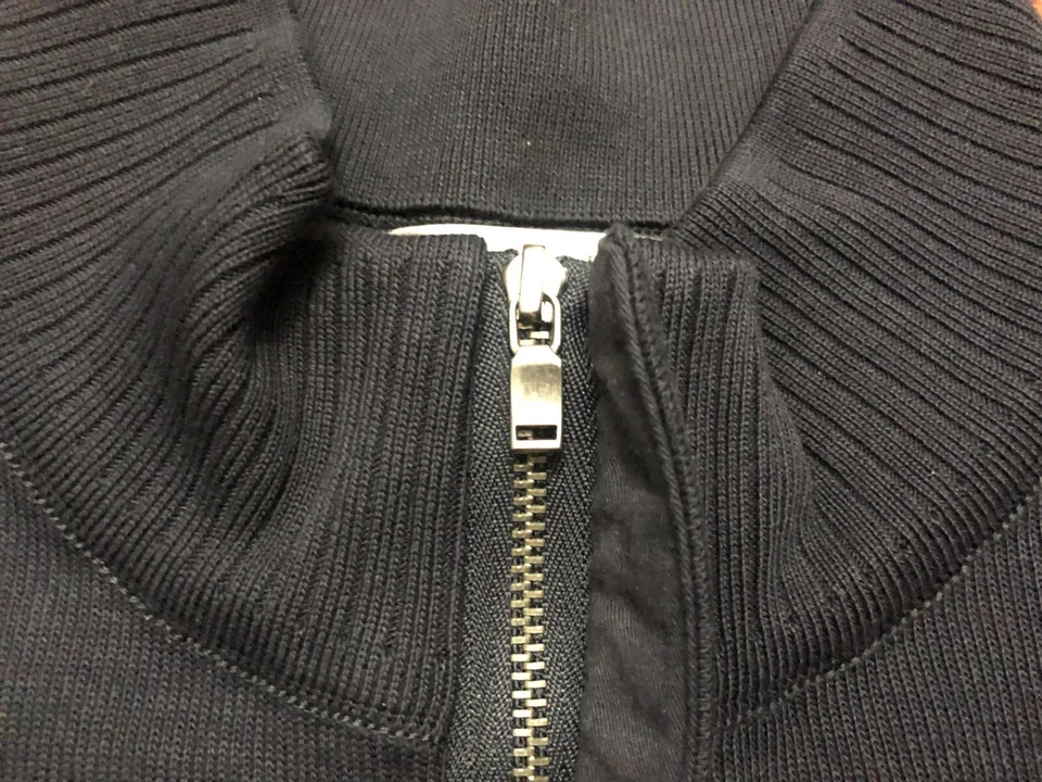 BOSTON RED SOX 1/4 ZIP COLLAR SWEATER MENS MEDIUM CUTTER & BUCK SWEATSHIRT - Image 3 of 4